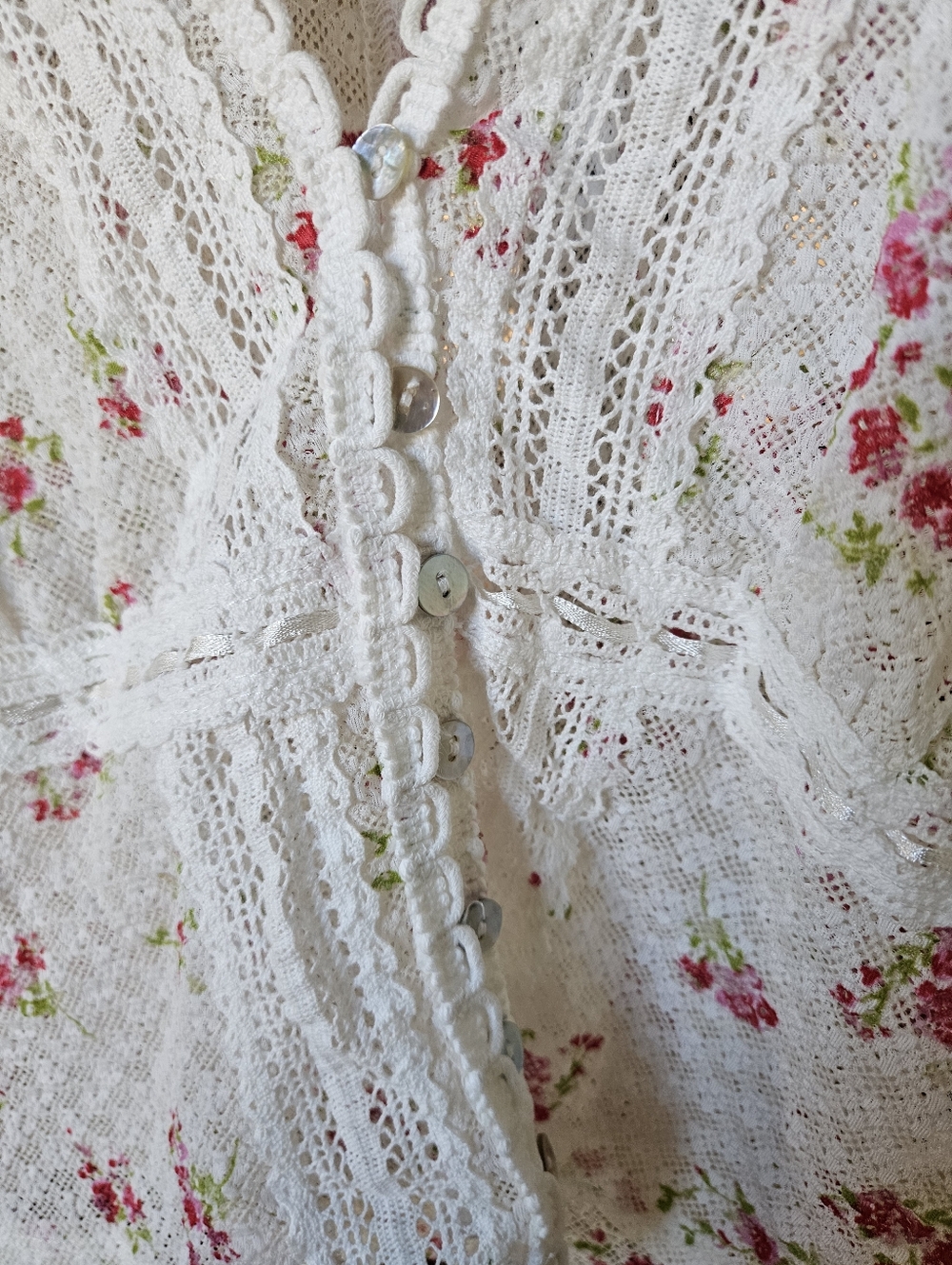 NWOT Free People White/Pink Floral LaceCrop Top - Picture 5 of 17